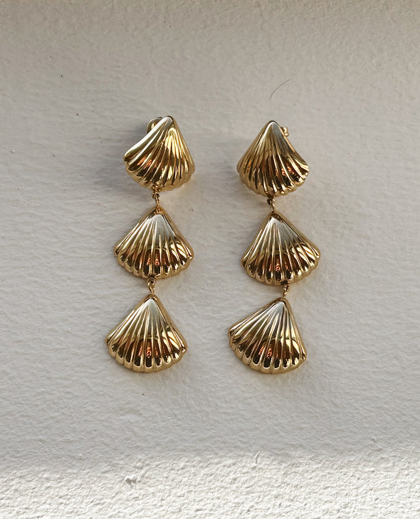 Sirena Shell Drop Earrings